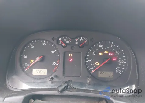 2002 Volkswagen Jetta Gls Tdi from USA, damaged, VIN 3VWSP69MX2M187807